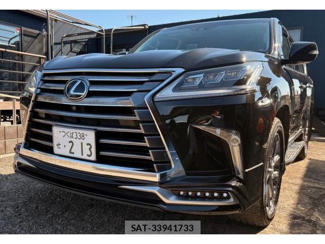 Lexus LX 2016-06 7805502-13