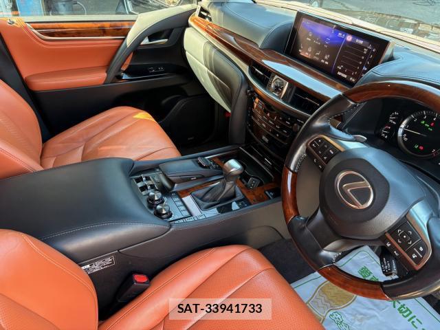Lexus LX 2016-06 7805502-5