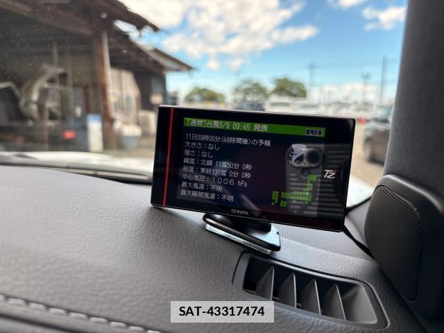 Lexus LX 2019-10 7805503-12