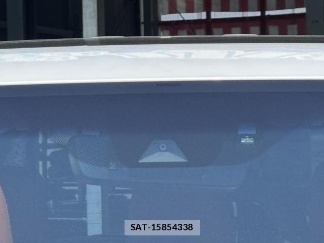 Lexus LX 2016-07 7807098-17