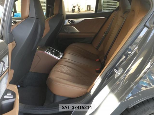 Bmw M8 2020-03 7810465-3