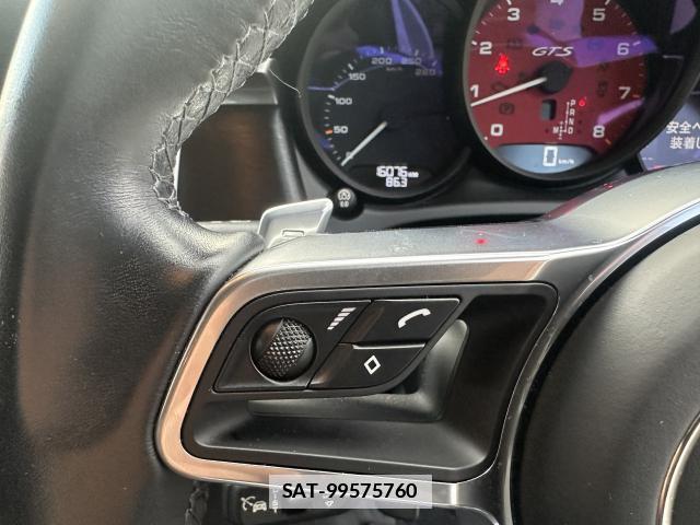 Porsche MACAN 2020-12 7793046-10