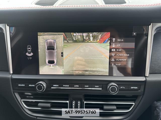 Porsche MACAN 2020-12 7793046-13