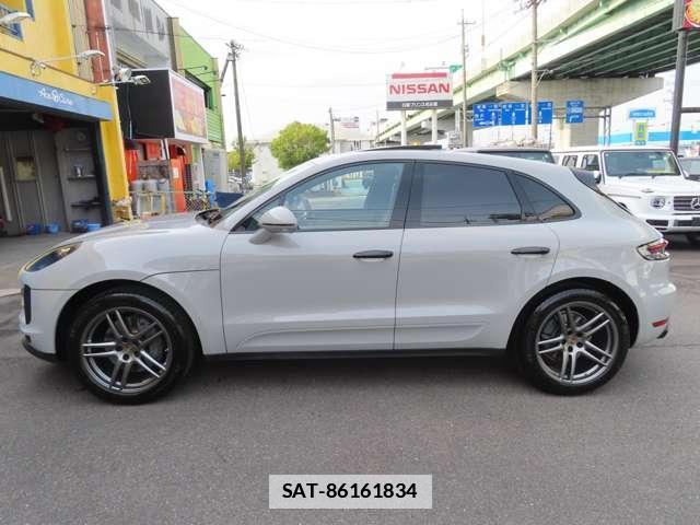 Porsche MACAN 2020-09 7794572-13