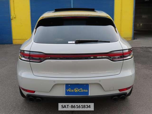 Porsche MACAN 2020-09 7794572-15