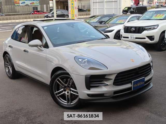 Porsche MACAN 2020-09 7794572-18