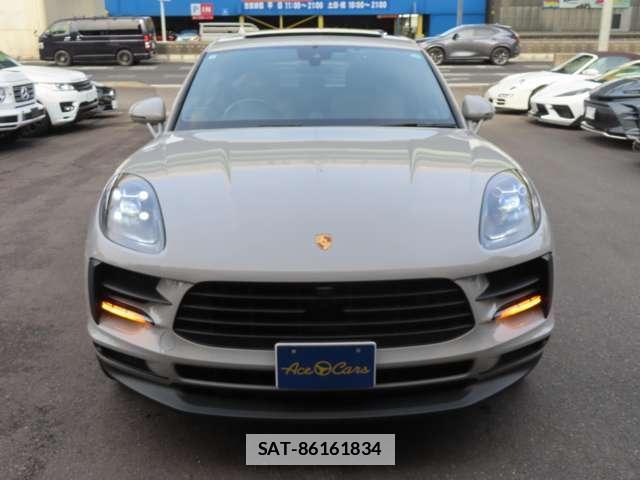 Porsche MACAN 2020-09 7794572-19