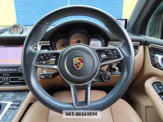 Porsche MACAN 2020-09 7794572-2