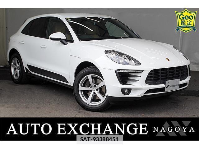 Porsche MACAN 2017-02 7795298-0