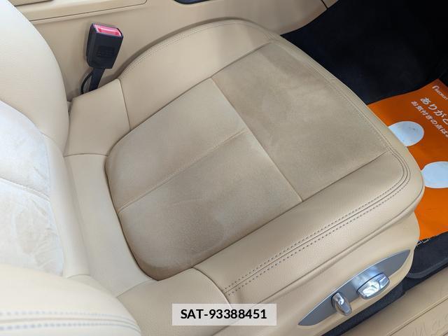 Porsche MACAN 2017-02 7795298-12