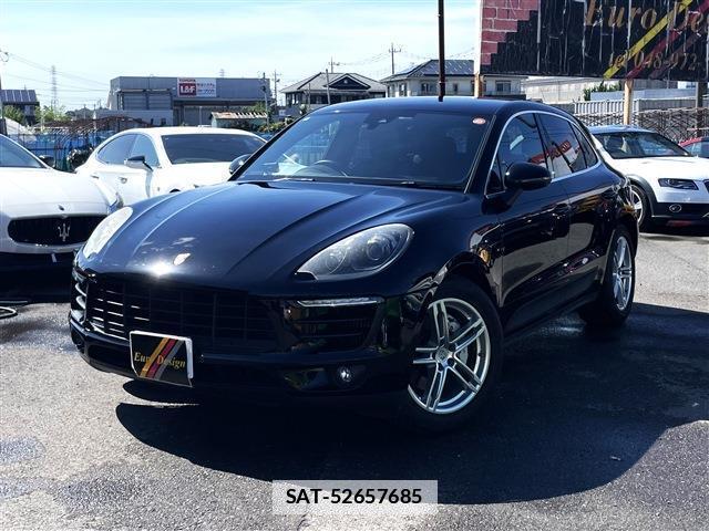 Porsche MACAN 2016-08 7798249-0