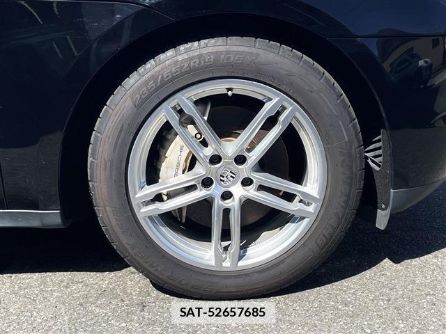 Porsche MACAN 2016-08 7798249-8