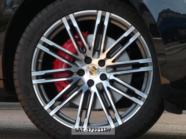 Porsche MACAN 2014-12 7798481-5