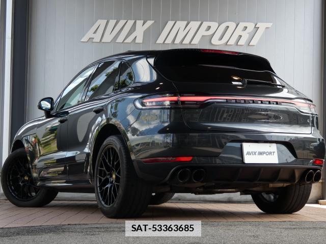 Porsche MACAN 2020-09 7798485-1