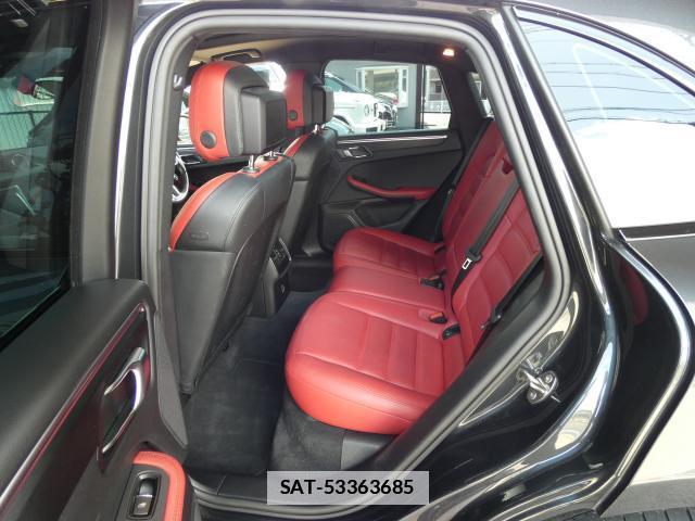 Porsche MACAN 2020-09 7798485-17
