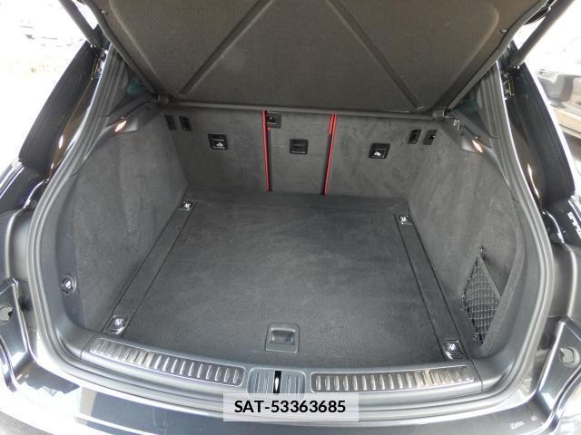 Porsche MACAN 2020-09 7798485-19