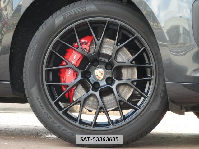 Porsche MACAN 2020-09 7798485-5
