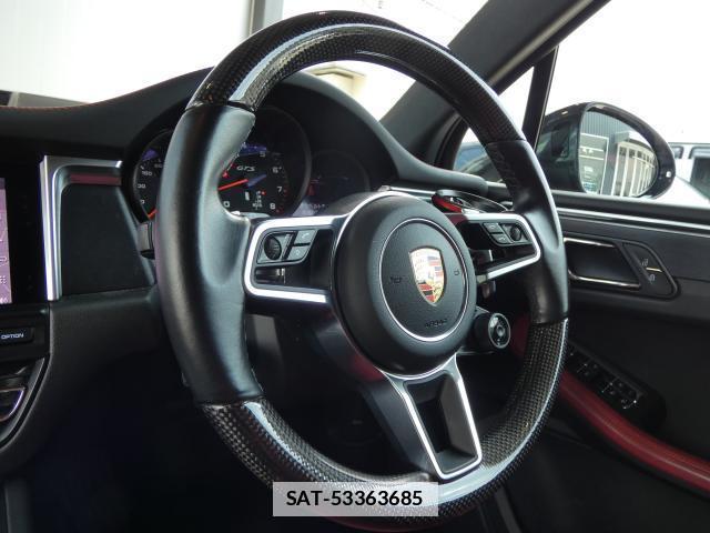 Porsche MACAN 2020-09 7798485-8