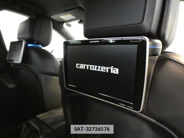 Porsche MACAN 2016-11 7800562-16