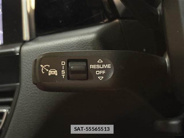 Porsche MACAN 2021-11 7802173-15