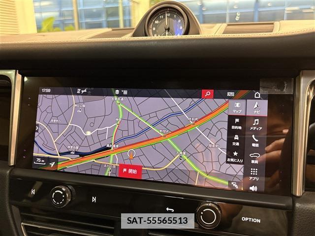 Porsche MACAN 2021-11 7802173-18