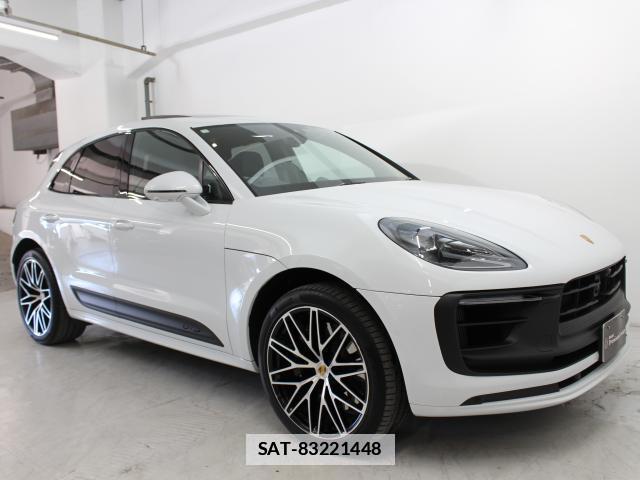 Porsche MACAN 2023-07 7802533-10