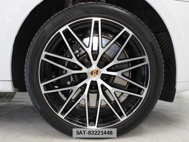 Porsche MACAN 2023-07 7802533-13