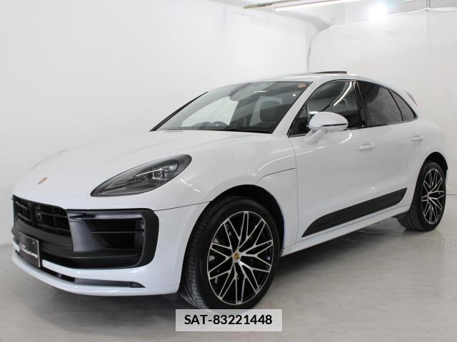 Porsche MACAN 2023-07 7802533-2