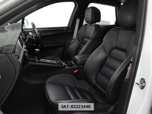 Porsche MACAN 2023-07 7802533-5