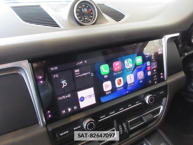 Porsche MACAN 2020-12 7804351-7