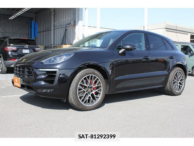 Porsche MACAN 2016-06 7809488-12