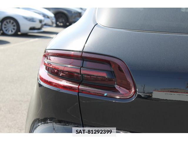 Porsche MACAN 2016-06 7809488-16