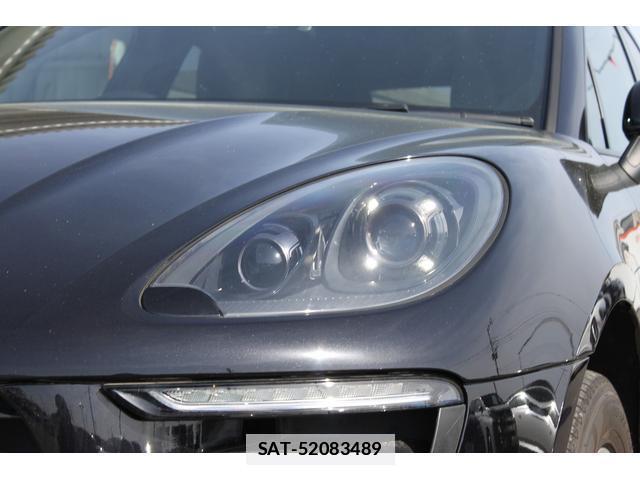 Porsche MACAN 2017-10 7809490-11
