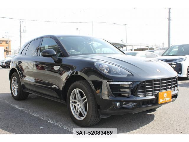 Porsche MACAN 2017-10 7809490-6