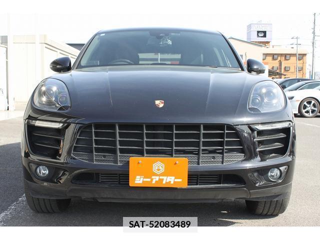 Porsche MACAN 2017-10 7809490-7