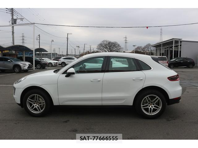 Porsche MACAN 2014-12 7809492-14