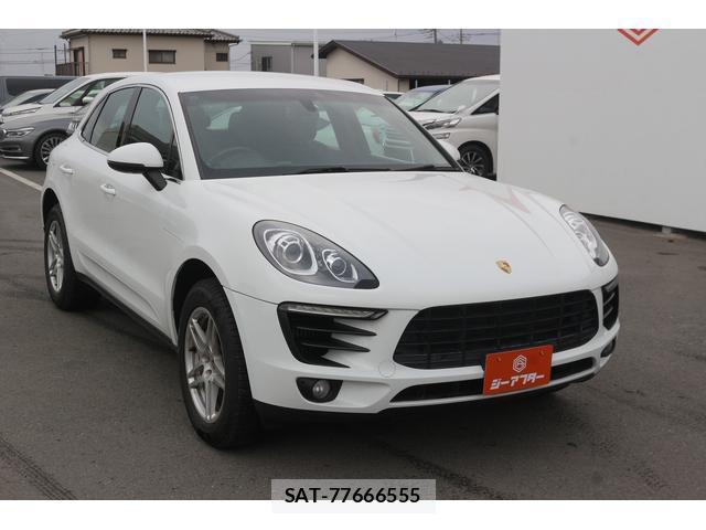 Porsche MACAN 2014-12 7809492-9