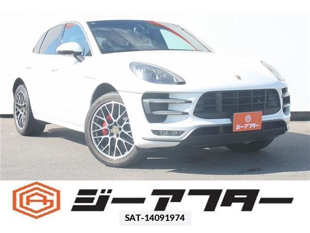 Porsche MACAN 2015-08 7809527-0