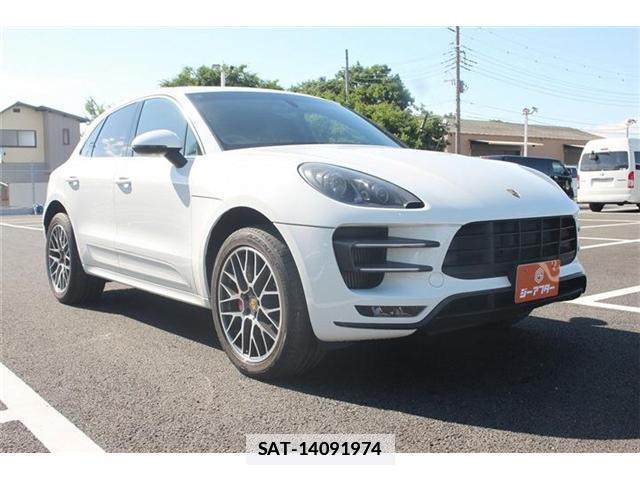 Porsche MACAN 2015-08 7809527-5
