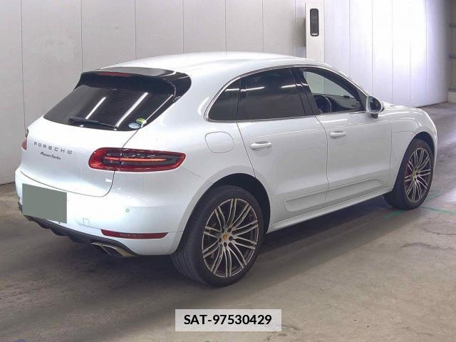 Porsche MACAN 2015-10 7810965-5