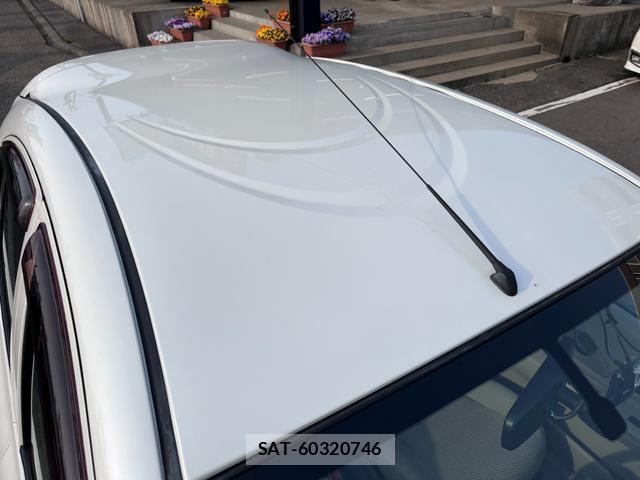 Nissan MARCH 2016-11 7796727-11