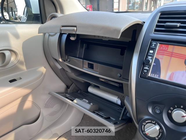 Nissan MARCH 2016-11 7796727-18