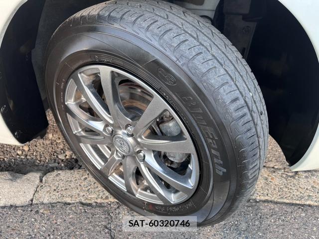 Nissan MARCH 2016-11 7796727-4