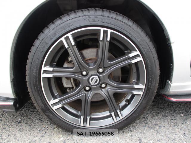 Nissan MARCH 2015-11 7798824-15