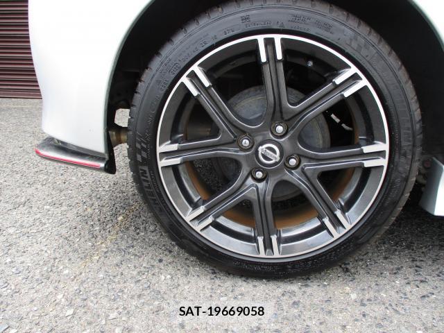 Nissan MARCH 2015-11 7798824-17