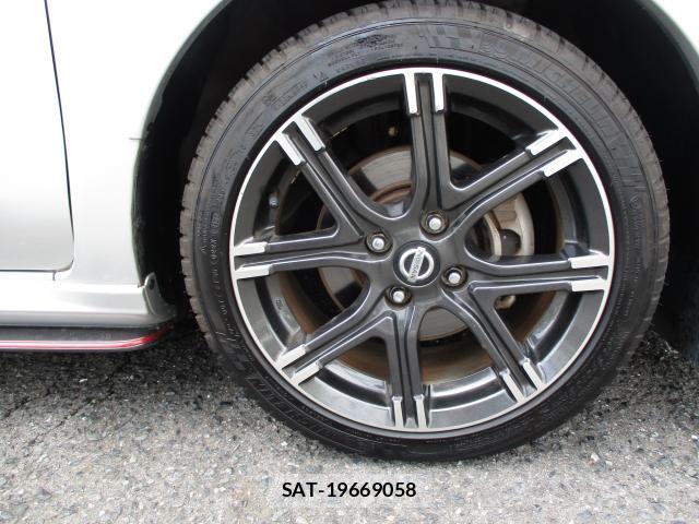 Nissan MARCH 2015-11 7798824-18