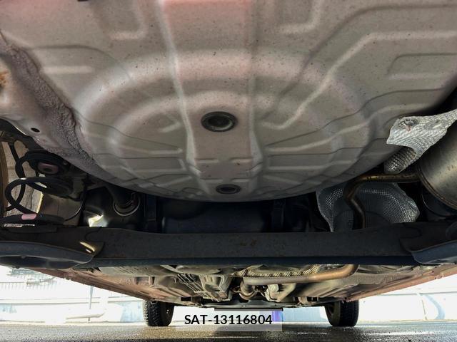 Nissan MARCH 2014-10 7799215-17