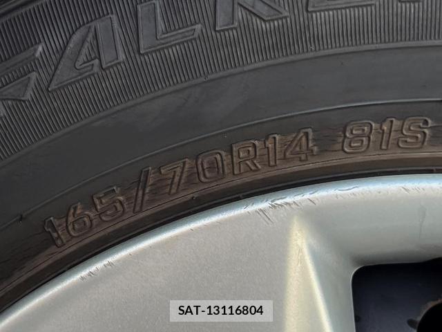 Nissan MARCH 2014-10 7799215-19