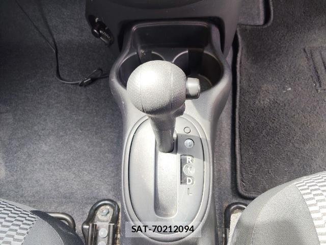 Nissan MARCH 2015-03 7801614-13