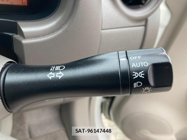 Nissan MARCH 2017-05 7804127-13